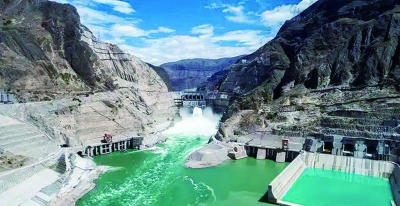 为什么雅鲁藏布江是建水电站的“天选之河”？