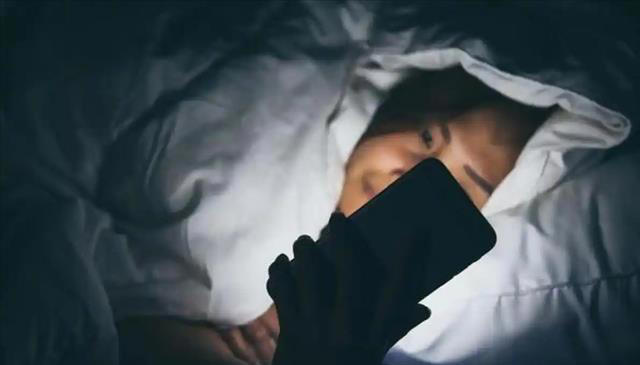 医生提醒心脏不好的人：要牢记睡觉2不要，饮食3不吃，日常4不做