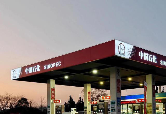 95油跟92油耐用多少，实测结果一目了然，3升测试结果