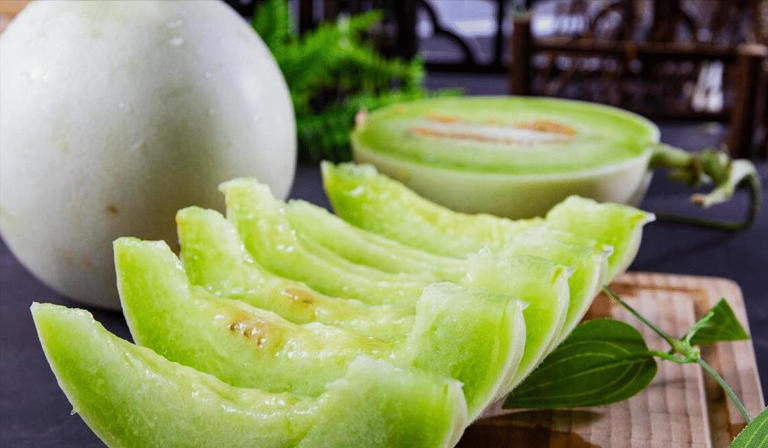 立秋后，要懂得忌嘴！建议：少吃3瓜，多吃4果，润燥养肺过好秋