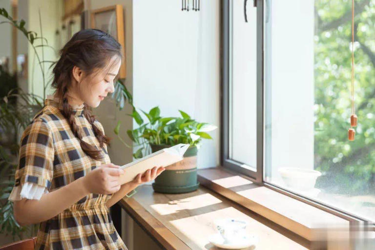 父母最大的不足并非贫穷，而是缺乏这些关键认知