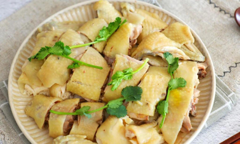 推荐5道白切鸡的家常做法，鲜香下饭，好吃又解馋，好吃到流口水!