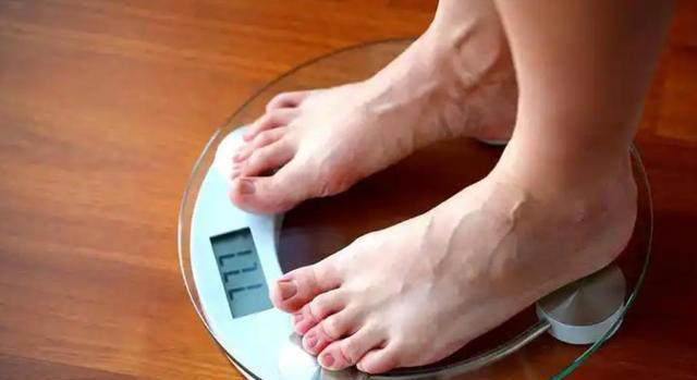 警告：肾病发出的第一个信号，通常在脚上，很多人都没放心上