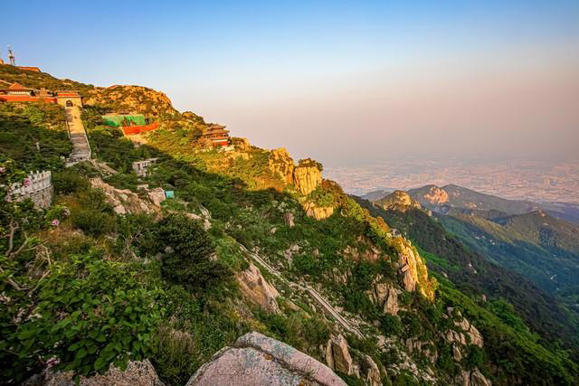 人到晚年，简单的生活反而能带来最深的满足感
