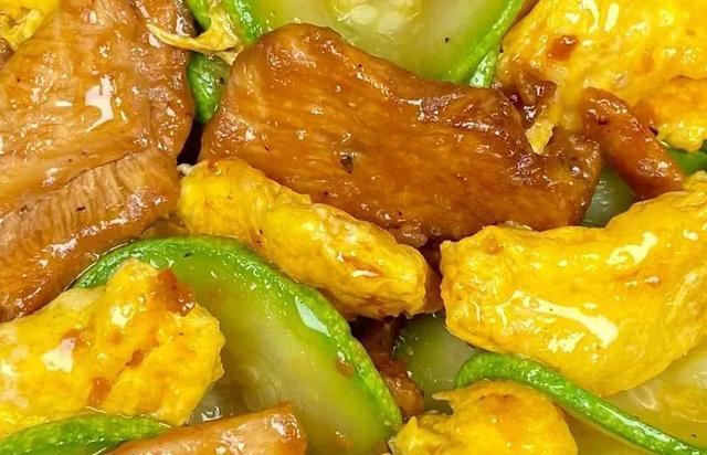 减肥必备的七道荤菜，蛋白质含量高，瘦身又增肌，吃出健康好身材