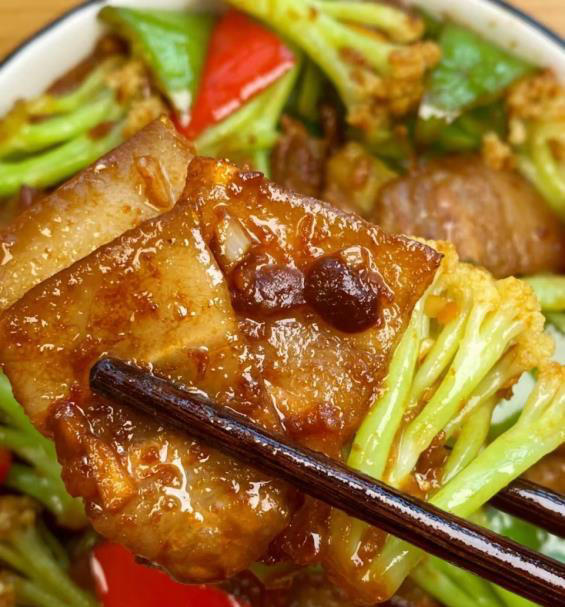 立秋后，不管多忙，记得要常吃这菜，营养解馋，孩子老公都爱吃