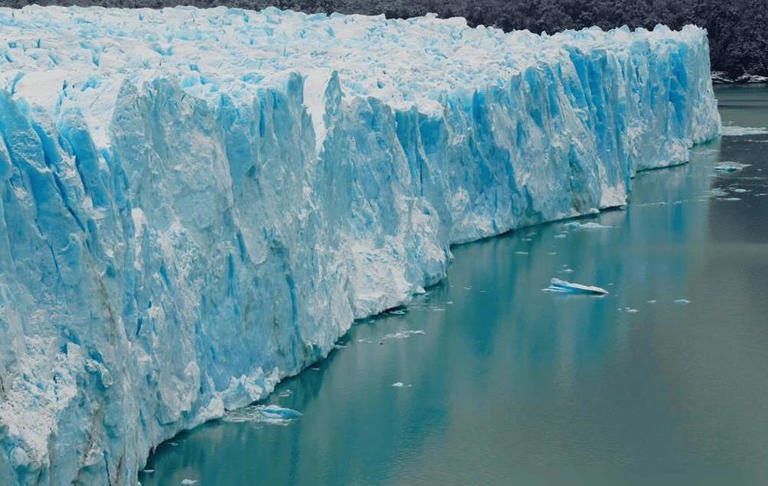 南极冰层藏5000亿吨煤，够全球烧30年，为何迟迟不开采？