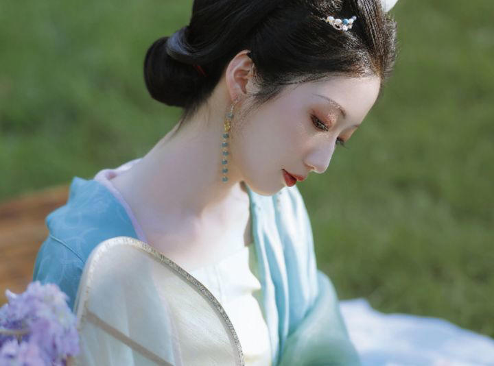 古典风格：如何成为气质女神？