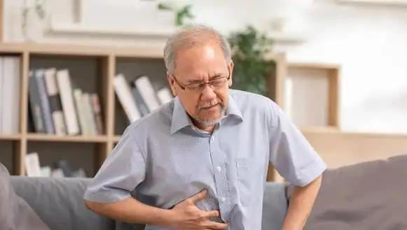 这4种食物千万不能隔夜，可能损害肝脏健康，最好趁早吃掉
