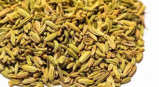 羊肉腥膻味重？4种香料轻松搞定，炖出鲜香汤暖胃