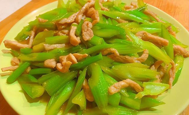 “天然叶酸”的五种蔬菜，建议中老年要多吃，强壮骨骼，远离疾病