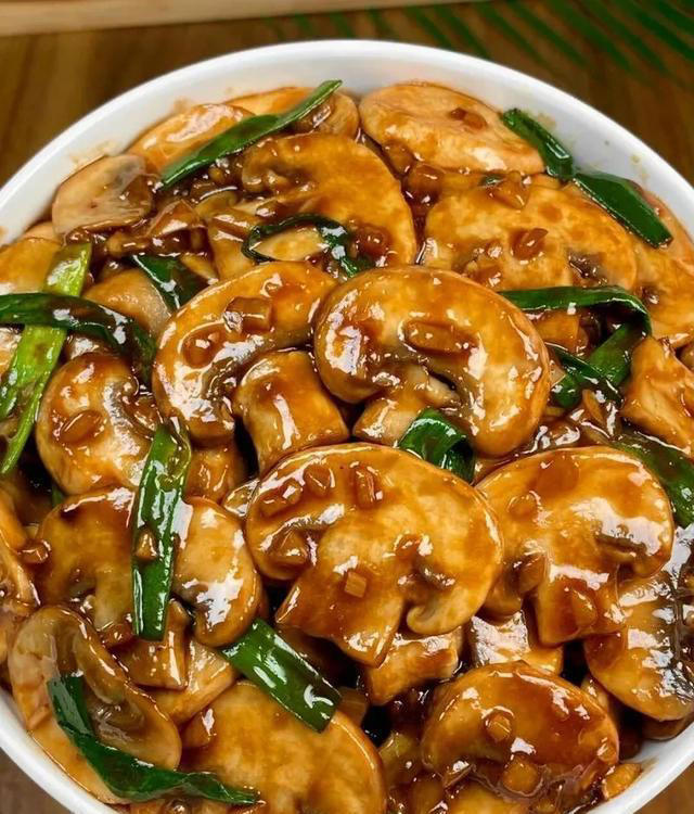 气血不足，推荐8道炒菜可以多吃，营养美味搭配好，气血补得快