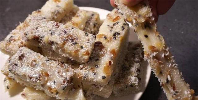 蒸糕的新做法，不用面粉不加水，简单一搅，比肉都好吃