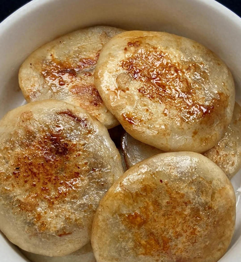 10分钟快速做糖饼，不饧面，不发面，这样做外酥里软，凉了不硬！