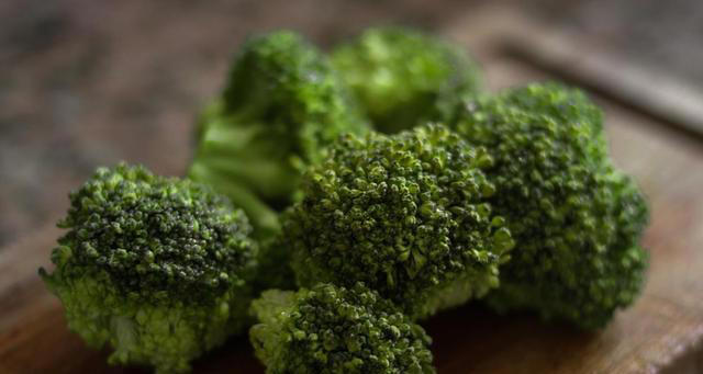 西兰花的7种做法，营养丰富又美味