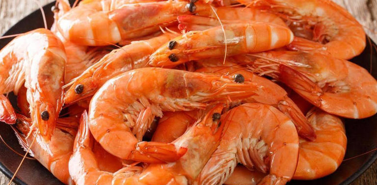 水煮大虾，是开水下锅还是冷水下锅？看后才知道，原来一直做错了