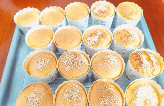 在家一次就成功的纸杯蛋糕教程