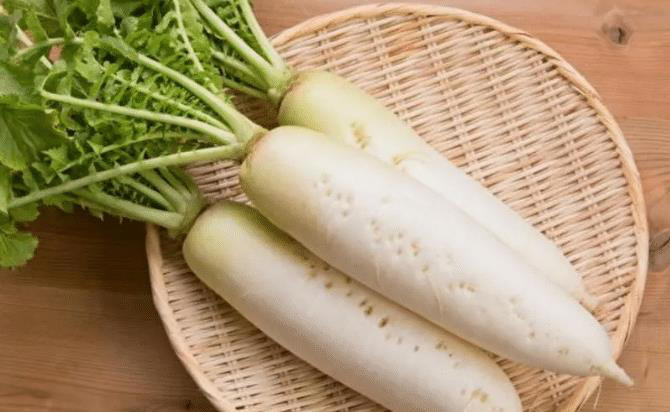 “夏养心，秋养肺”！立秋后，多吃这4样食材，润肺防秋燥少生病