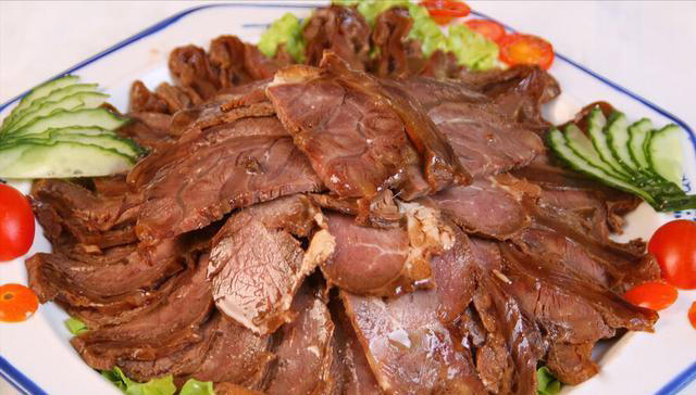 酱牛肉，不能直接下锅，做好“2泡1腌”三步骤，酱香浓郁很入味