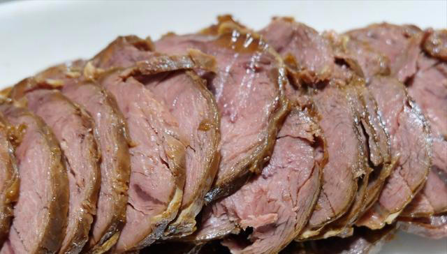 酱牛肉，不能直接下锅，做好“2泡1腌”三步骤，酱香浓郁很入味