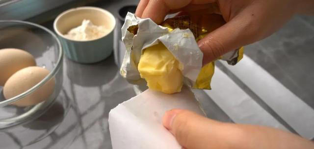 如何在家做可可厚松饼？这个配方低糖健康，一口平底锅就能搞定