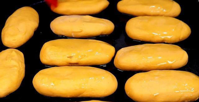 南瓜饼最正确的做法，出锅色泽金黄，外焦里香，大人小孩都爱吃