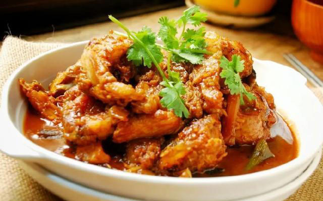 鱼肉怎么腌不腥？教你一个妙招，鲜嫩无腥味，清蒸红烧都好吃