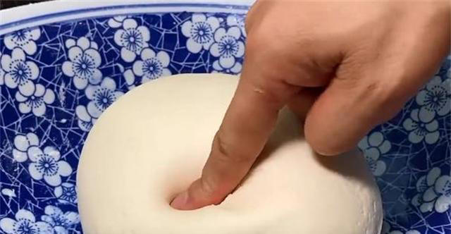 茄子馅包子要不要焯水？教你正确做法，馅料软烂滑嫩，真香