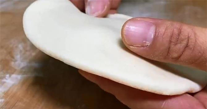 茄子馅包子要不要焯水？教你正确做法，馅料软烂滑嫩，真香