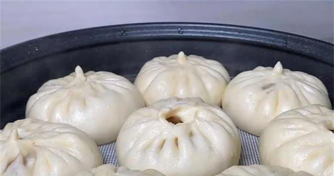 茄子馅包子要不要焯水？教你正确做法，馅料软烂滑嫩，真香