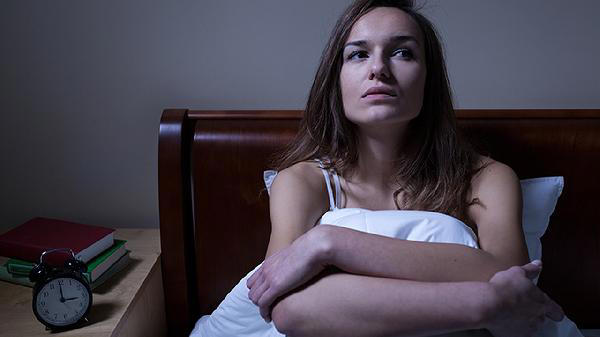 经常失眠，对健康危害大！谨记这4个好习惯，或可改善睡眠问题