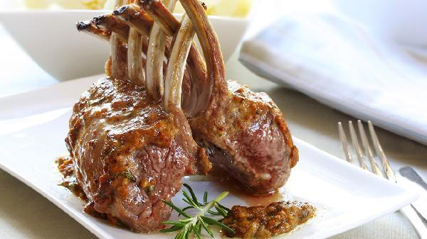  肝病患者越来越多！医生强调：肝不好的人，少吃羊肉，多吃这4样 