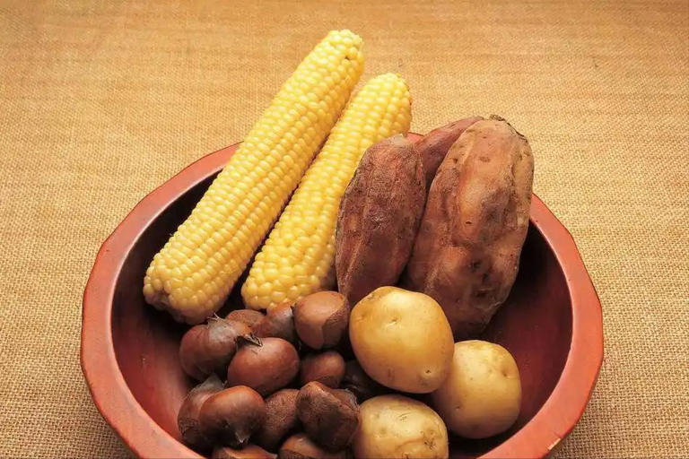 医生强调：患上脂肪肝的人，务必少吃这几种食物，或能预防并发症