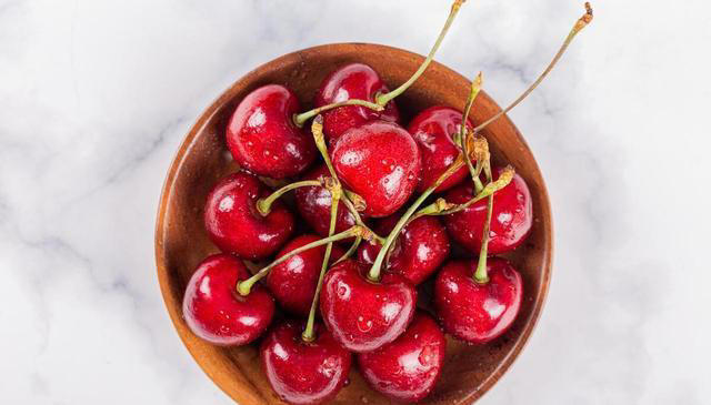 适合夏天吃的五种水果，养肝补血，来挑选自己喜欢的吧！