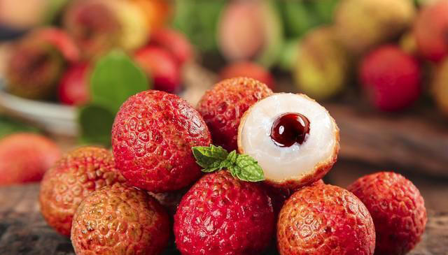 适合夏天吃的五种水果，养肝补血，来挑选自己喜欢的吧！