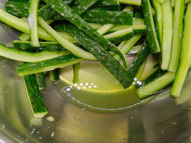 今天才知道激素黄瓜长这样，看完涨知识别买错！