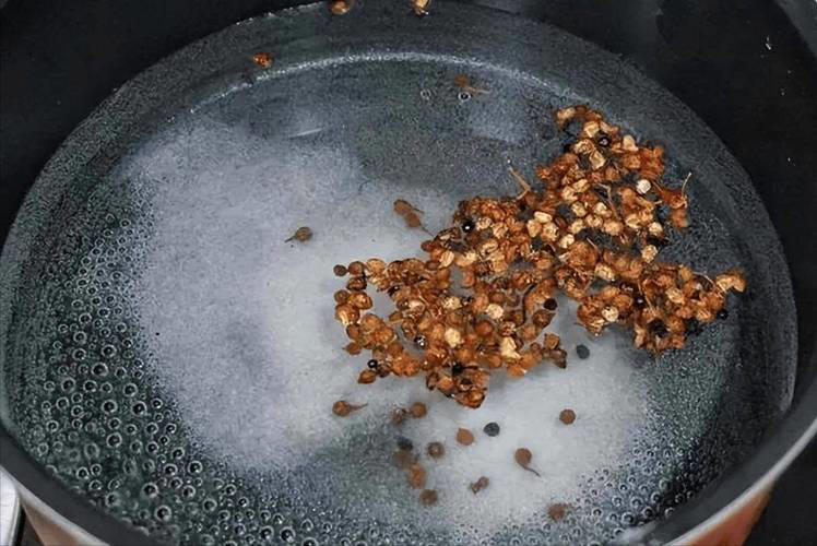 今天才知道激素黄瓜长这样，看完涨知识别买错！