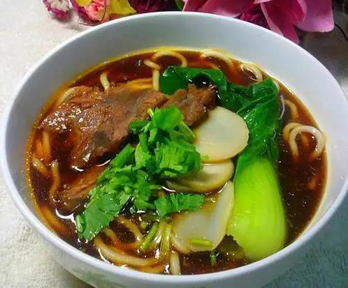 十分钟做碗香喷喷面条，懒人也能吃好，哪款最对胃？