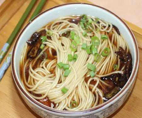 十分钟做碗香喷喷面条，懒人也能吃好，哪款最对胃？