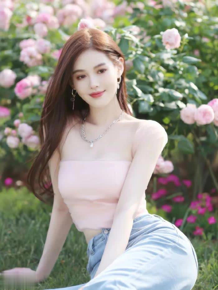 气质女生怎么拍照，7个拍照技巧帮你拍照自然又好看