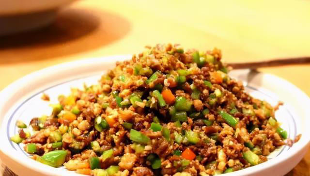 这4道家常菜，做一大锅都不够吃，营养解馋特下饭，做法特别简单