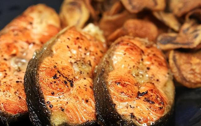 夏天，遇到这4种鱼别手软，比黄鳝和泥鳅还滋补，不懂吃可惜了！