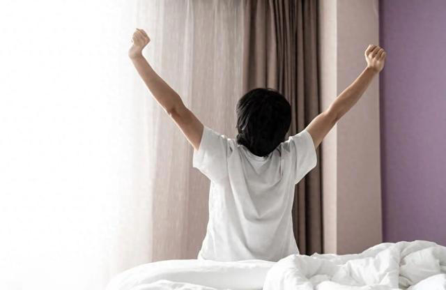 想长寿，晨起三不要，饭后三不急，睡前三不宜！