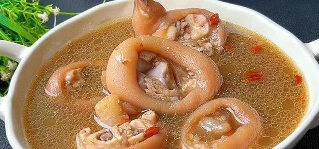 周末聚餐5道菜，简单好学味道赞，家人抢吃乐翻天