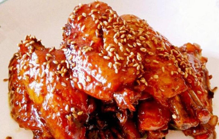 鸡翅的几种做法，好吃到舔手指，快来看看怎么做的