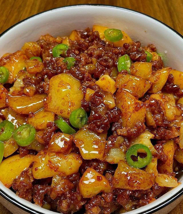 推荐8道家常菜，鲜香可口百吃不厌，每餐都让家人吃得很满足