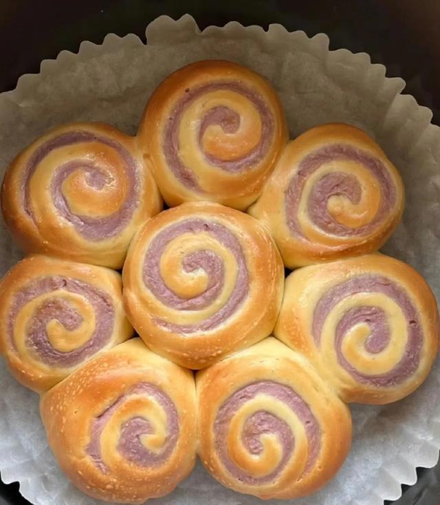 喜欢吃的面包快来看看！有这配方，自己在家就能吃到！