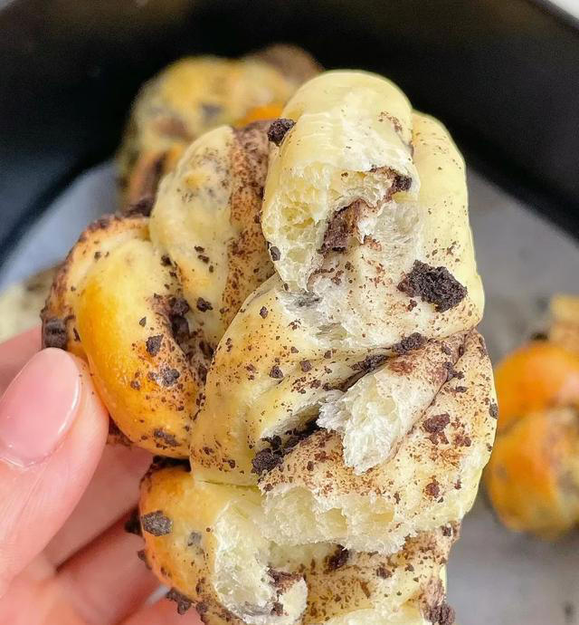 喜欢吃的面包快来看看！有这配方，自己在家就能吃到！