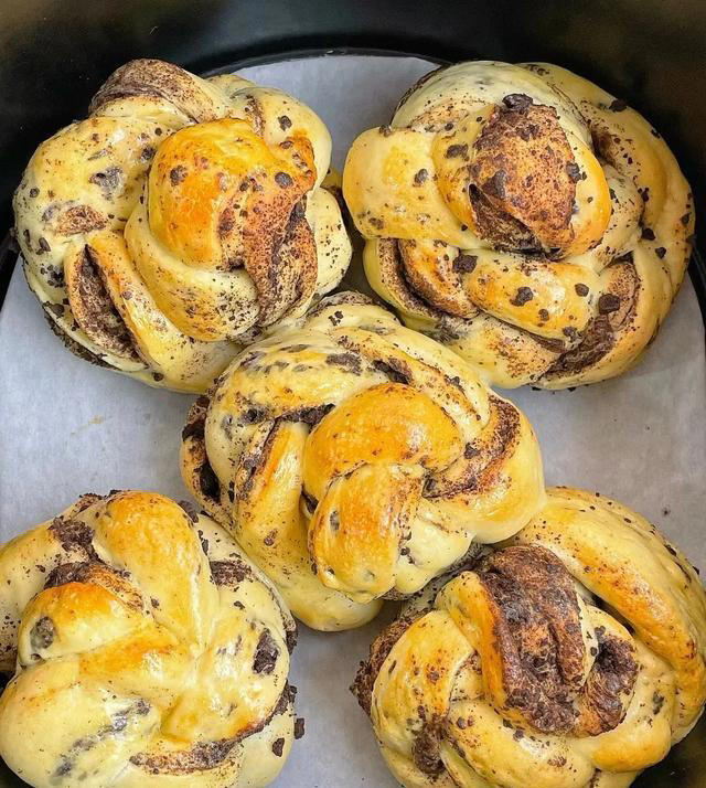 喜欢吃的面包快来看看！有这配方，自己在家就能吃到！