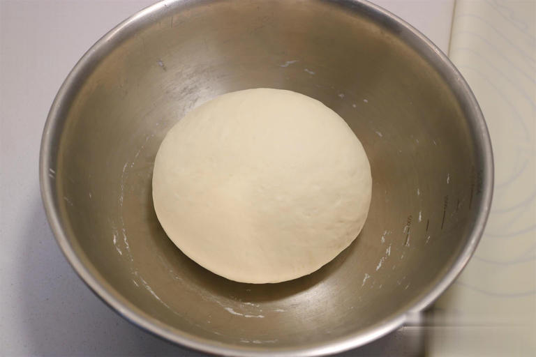 不用擀皮！软面包子做法超简单，这馅鲜香多汁巨好吃